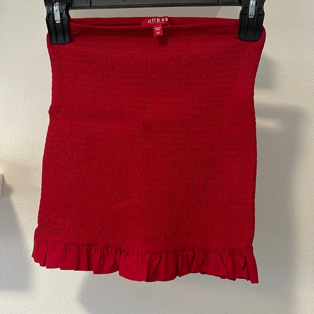 Red skirt